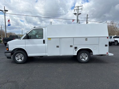 2026 Chevrolet Express Cutaway 3500 1WT