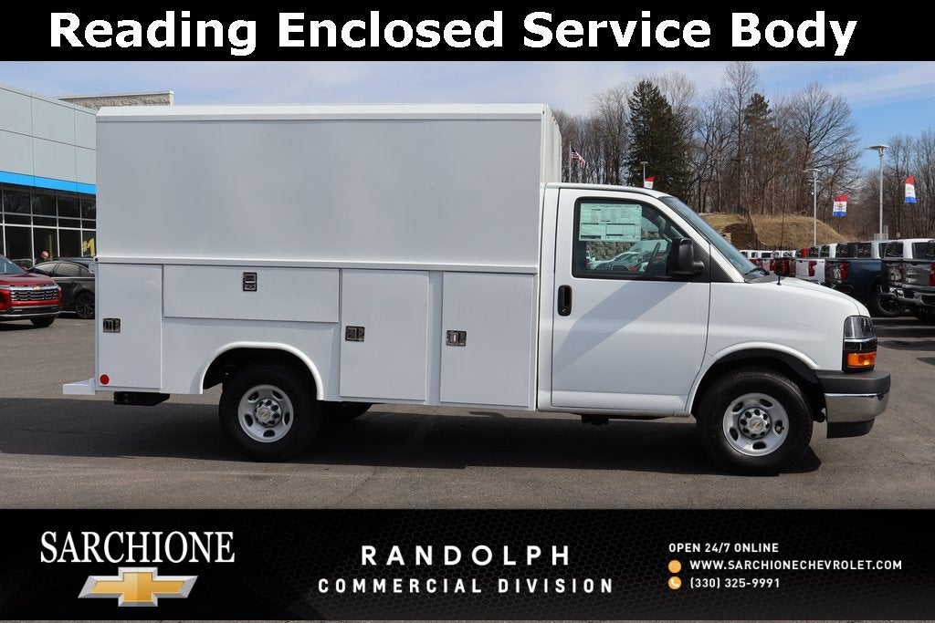 2026 Chevrolet Express Cutaway 3500 1WT