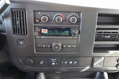 2026 Chevrolet Express Cutaway 3500 1WT