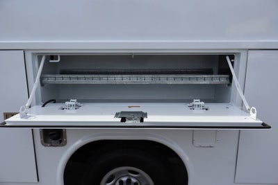 2026 Chevrolet Express Cutaway 3500 1WT