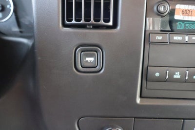 2026 Chevrolet Express Cutaway 3500 1WT