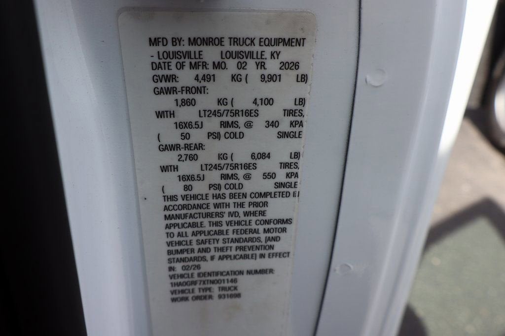 2026 Chevrolet Express Cutaway 3500 1WT