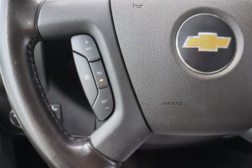 2022 Chevrolet Express Cutaway 3500 Base