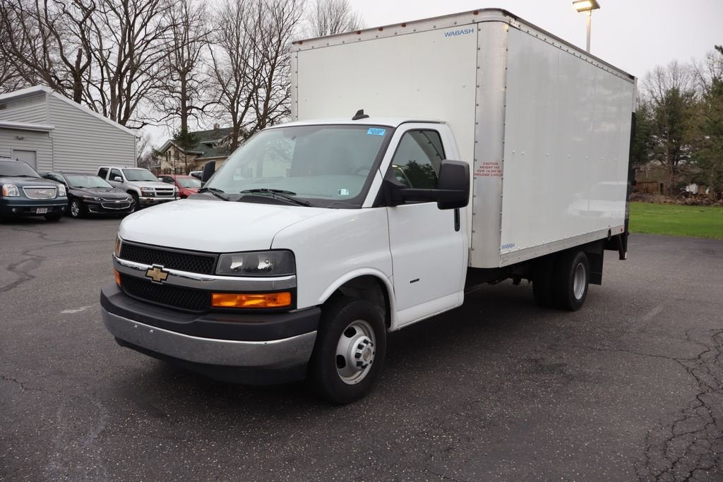 2022 Chevrolet Express Cutaway 3500 Base