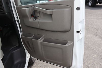 2022 Chevrolet Express Cutaway 3500 Base