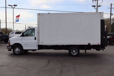 2022 Chevrolet Express Cutaway 3500 Base