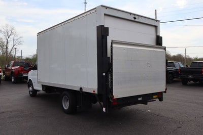 2022 Chevrolet Express Cutaway 3500 Base