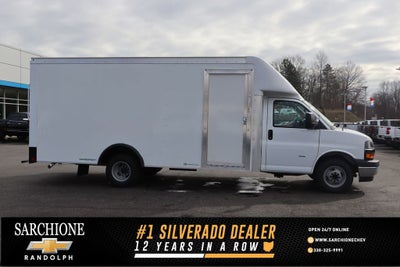 2026 Chevrolet Express Cutaway 3500 1WT