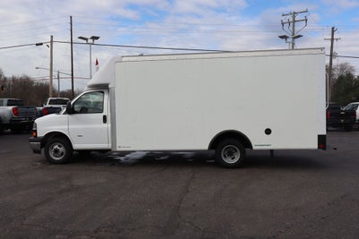 2026 Chevrolet Express Cutaway 3500 1WT