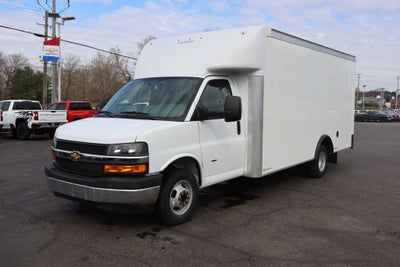 2026 Chevrolet Express Cutaway 3500 1WT
