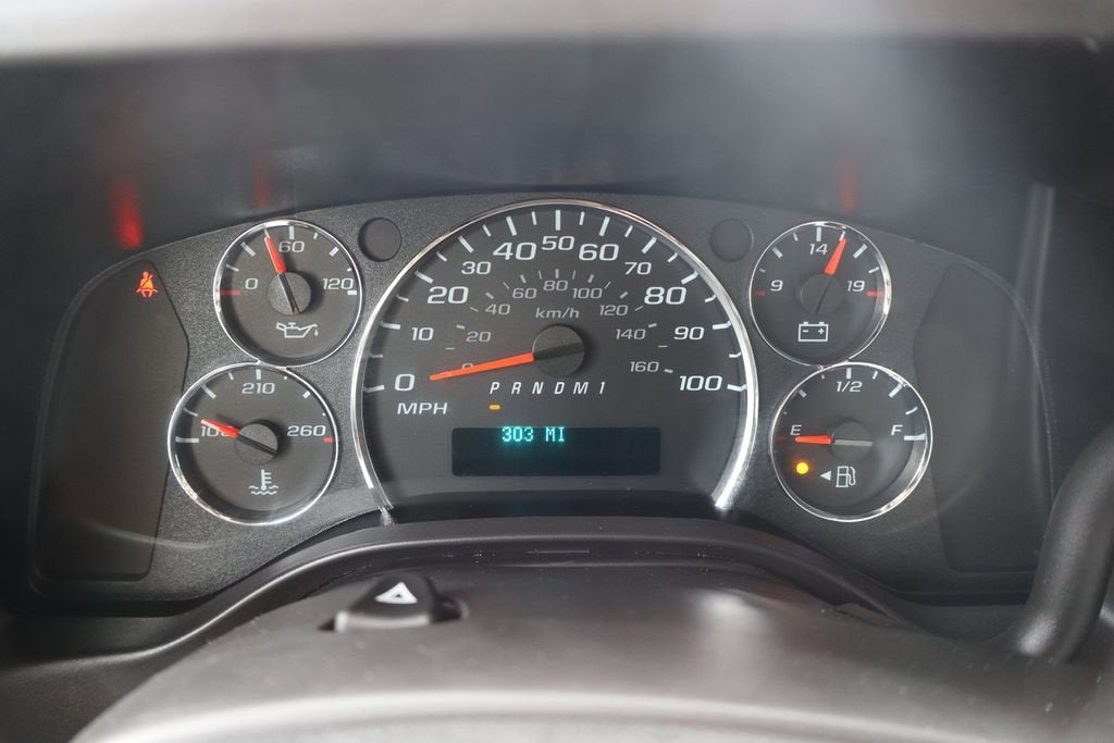 2026 Chevrolet Express Cutaway 3500 1WT