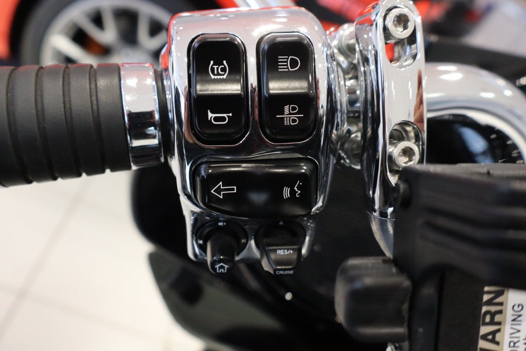 2021 HARLEY FLHTKSE NA