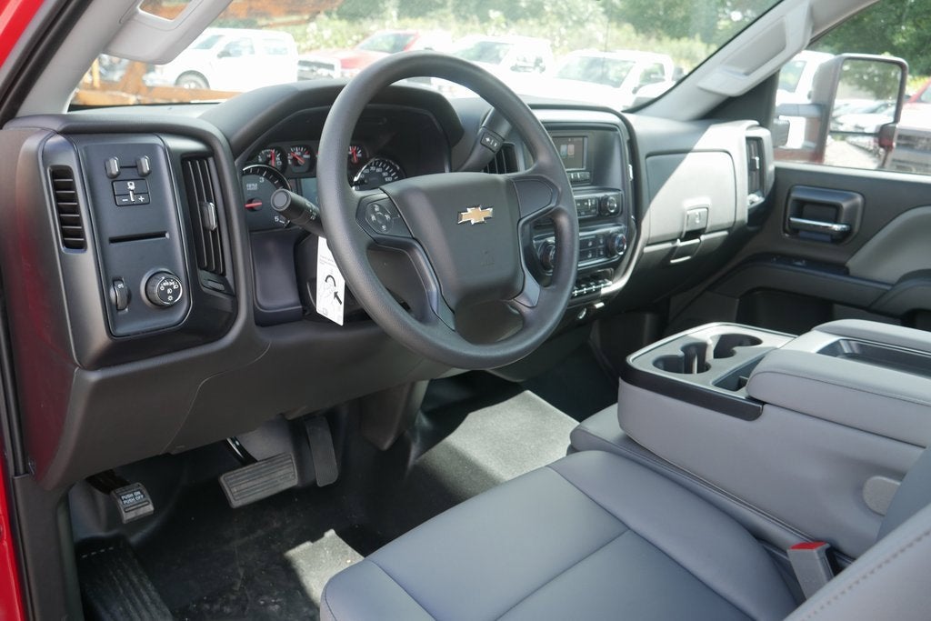 2024 Chevrolet Silverado 5500 HD Work Truck