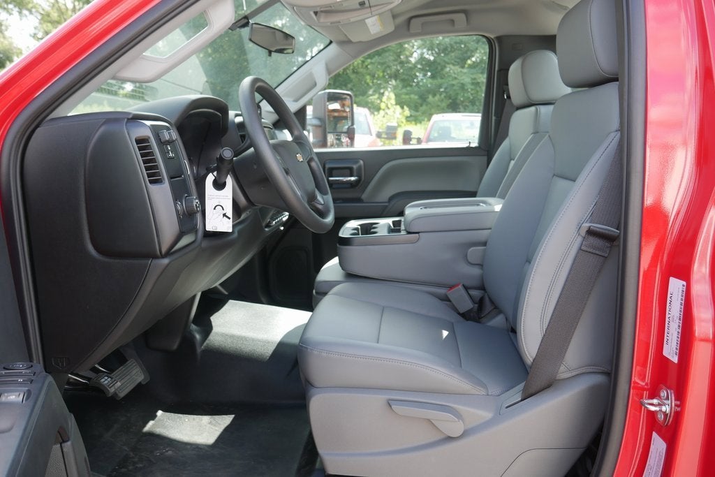 2024 Chevrolet Silverado 5500 HD Work Truck