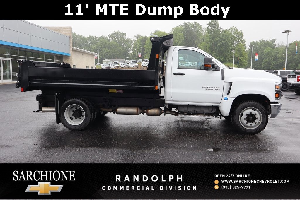 2024 Chevrolet Silverado 5500 HD Work Truck