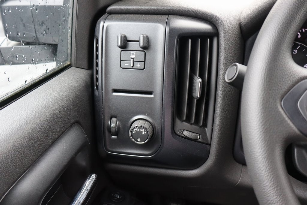 2024 Chevrolet Silverado 5500 HD Work Truck