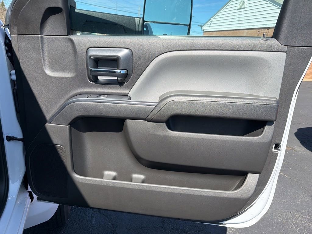 2024 Chevrolet Silverado 6500 HD Work Truck