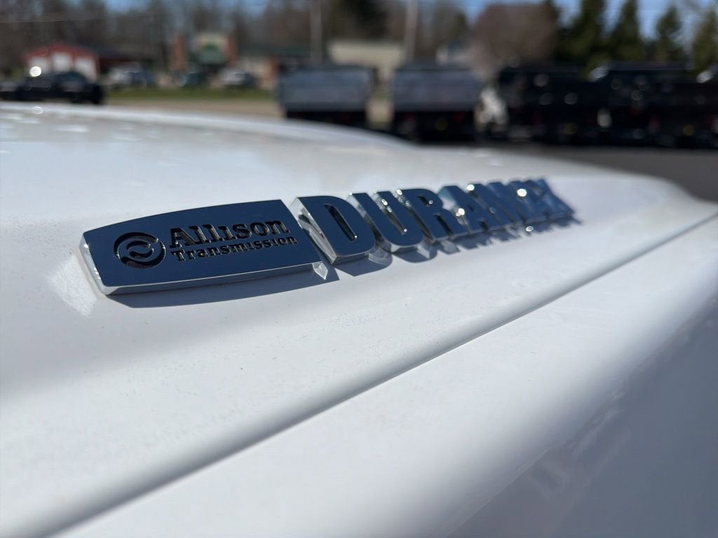 2024 Chevrolet Silverado 6500 HD Work Truck