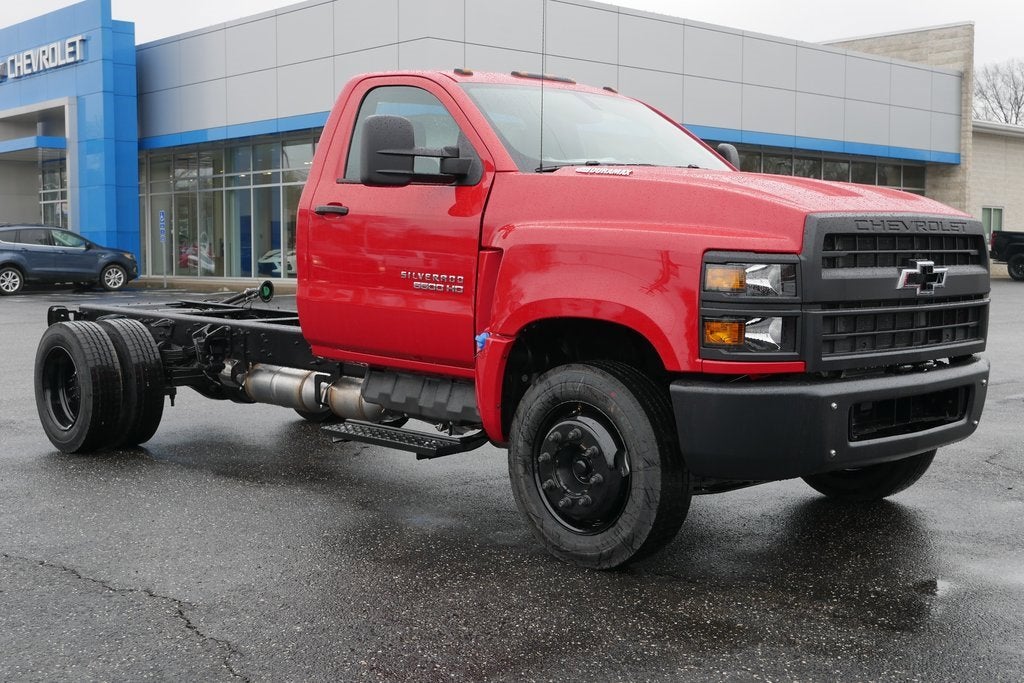2024 Chevrolet Silverado 6500 HD Work Truck