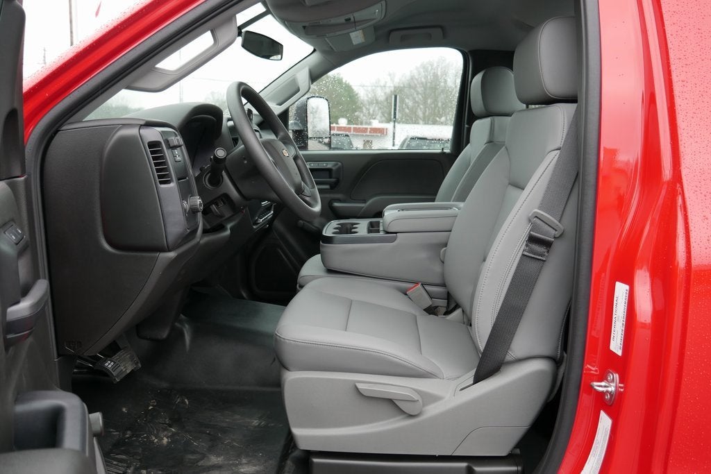 2024 Chevrolet Silverado 6500 HD Work Truck