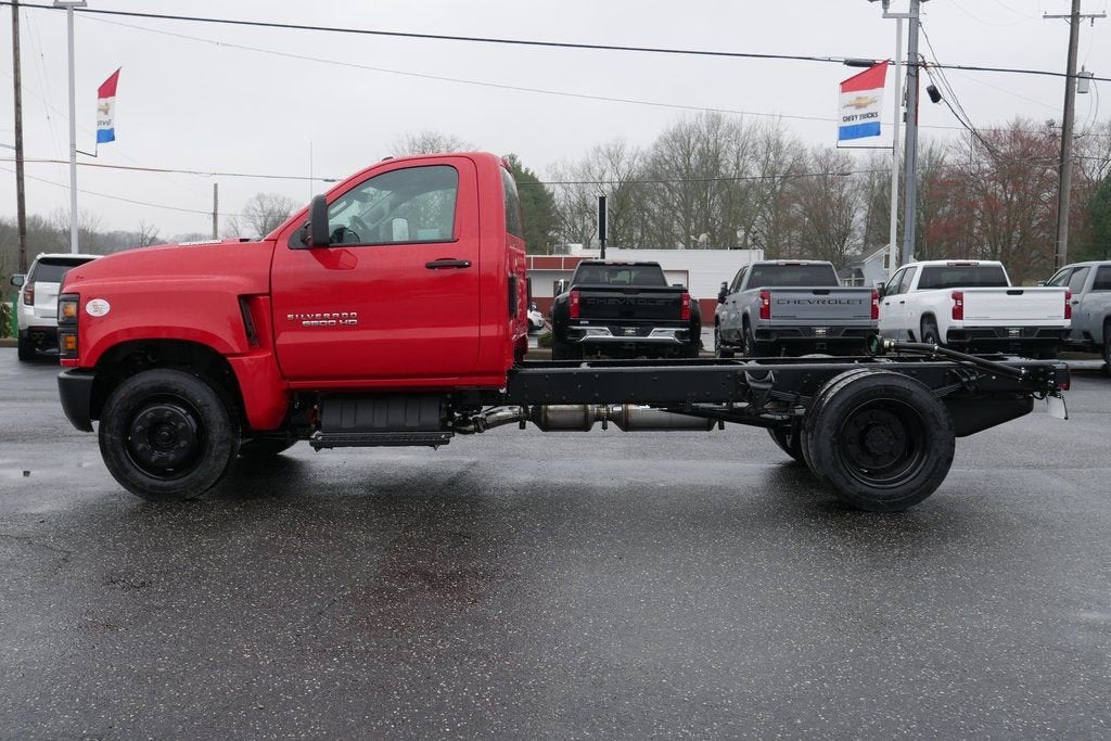 2024 Chevrolet Silverado 6500 HD Work Truck