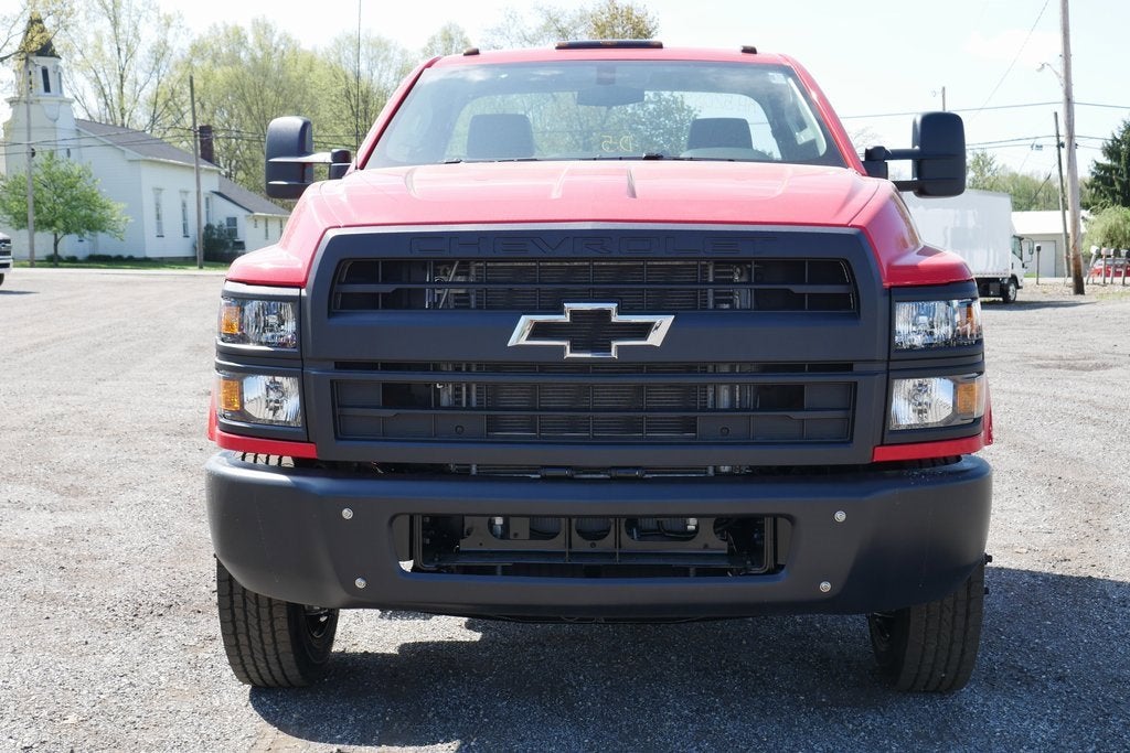 2024 Chevrolet Silverado 6500 HD Work Truck