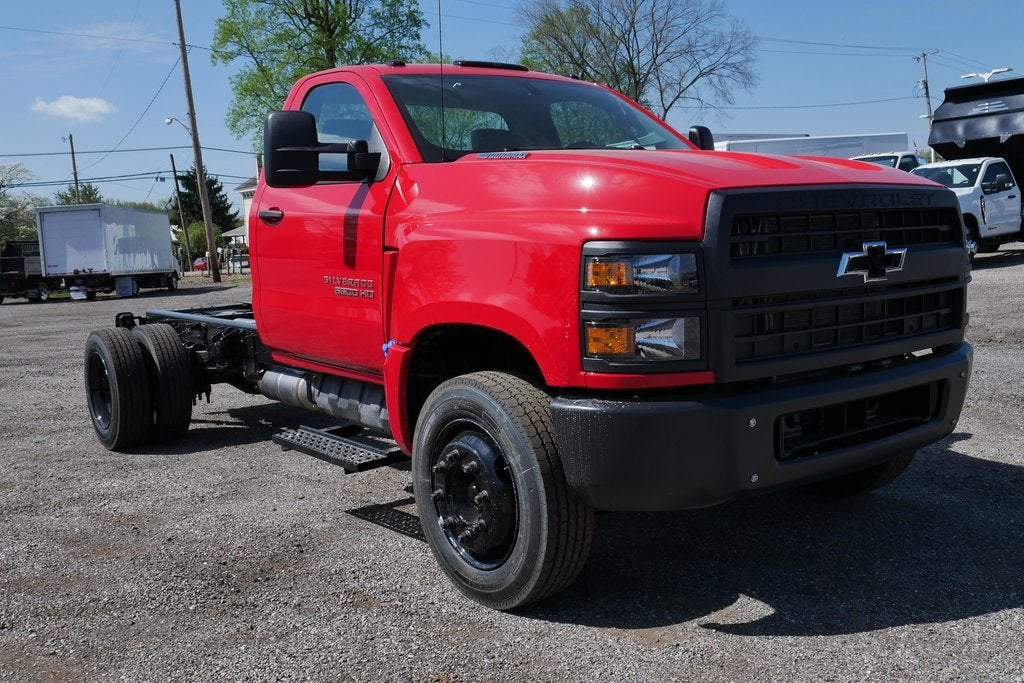 2024 Chevrolet Silverado 6500 HD Work Truck