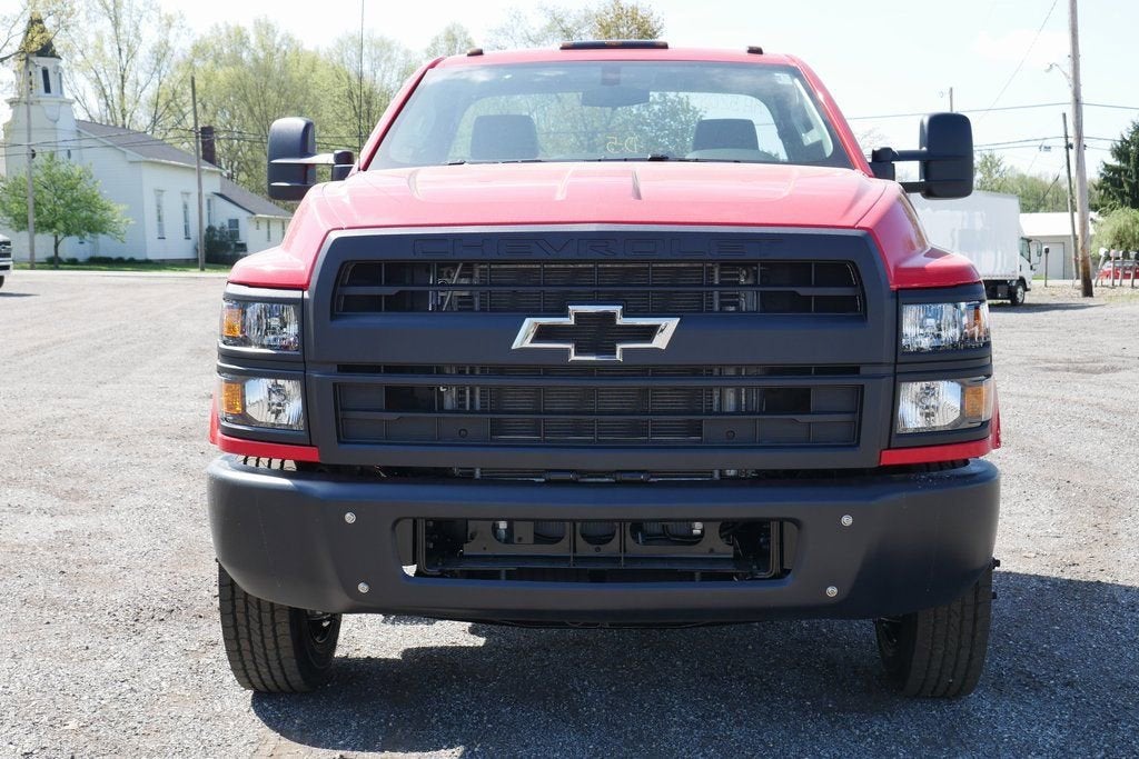 2024 Chevrolet Silverado 6500 HD Work Truck