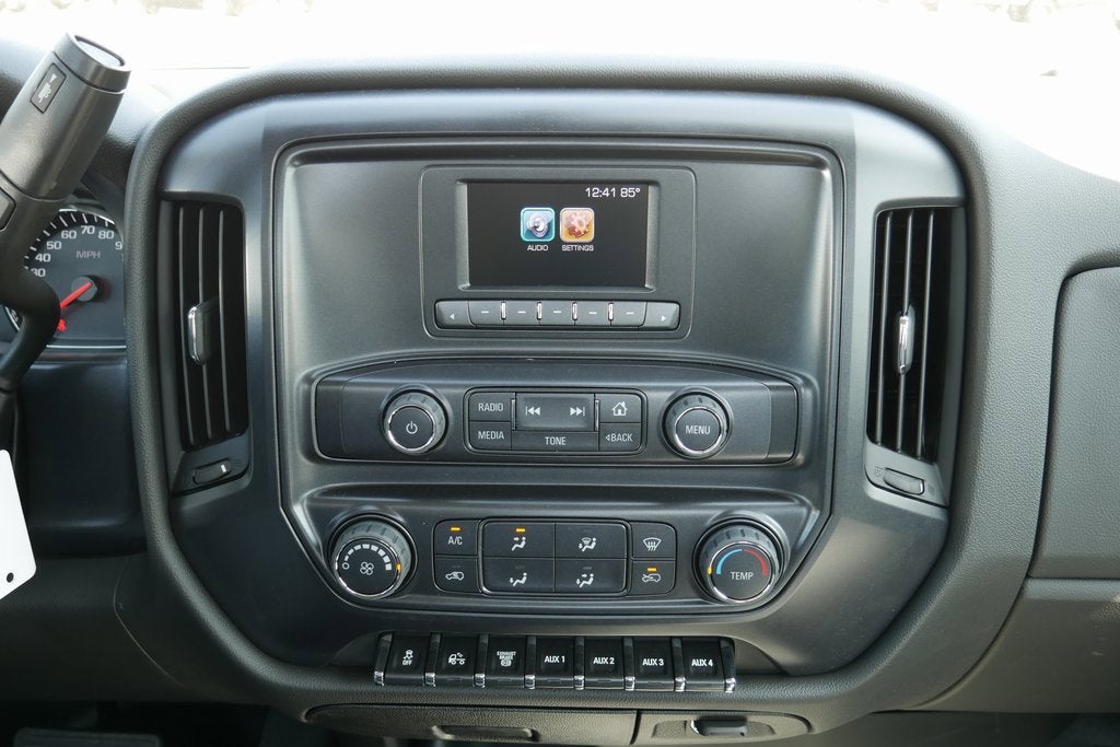 2024 Chevrolet Silverado 6500 HD Work Truck