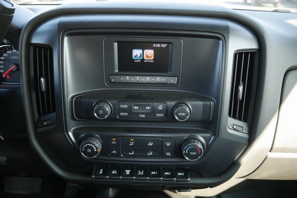 2024 Chevrolet Silverado 5500 HD Work Truck