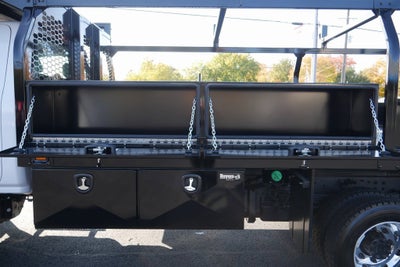 2024 Chevrolet Silverado 5500 HD Work Truck