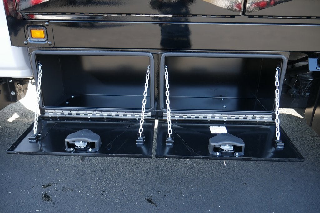 2024 Chevrolet Silverado 5500 HD Work Truck