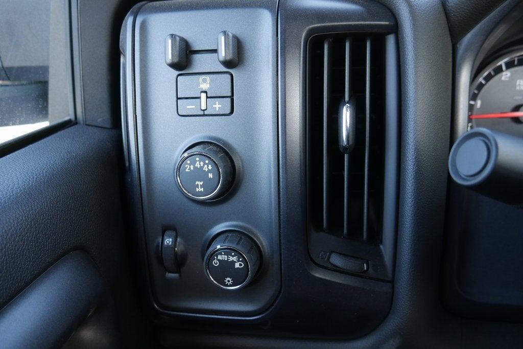 2024 Chevrolet Silverado 5500 HD Work Truck