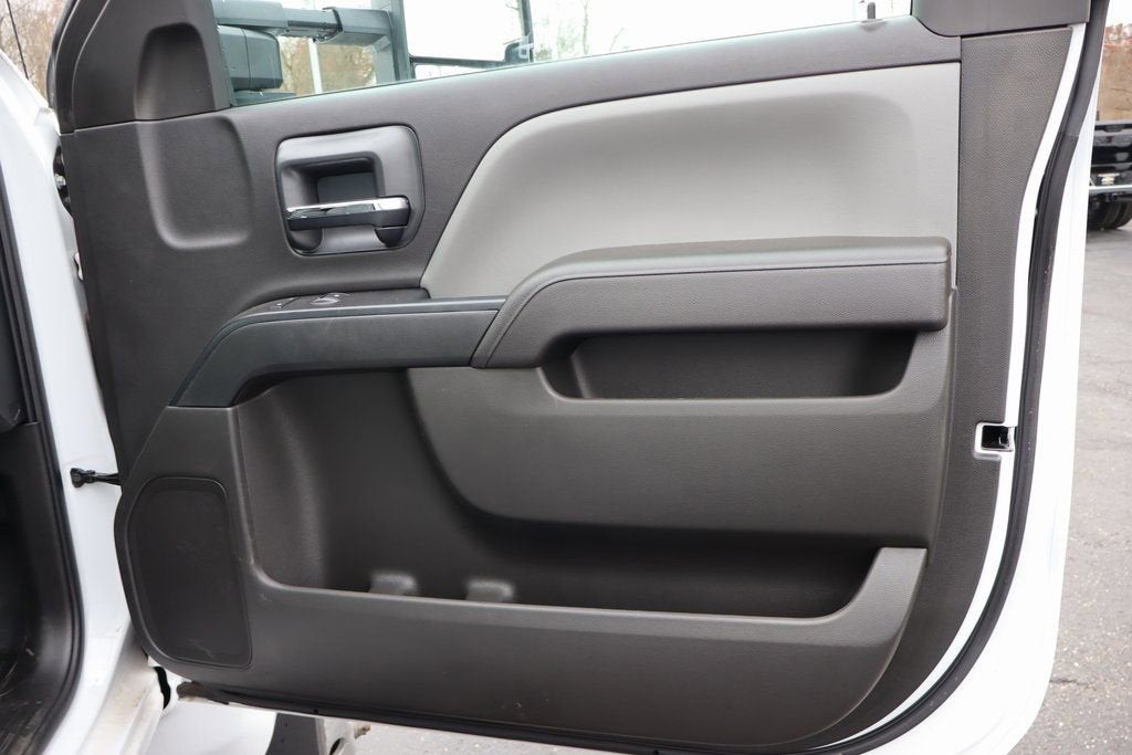 2024 Chevrolet Silverado 5500 HD Work Truck