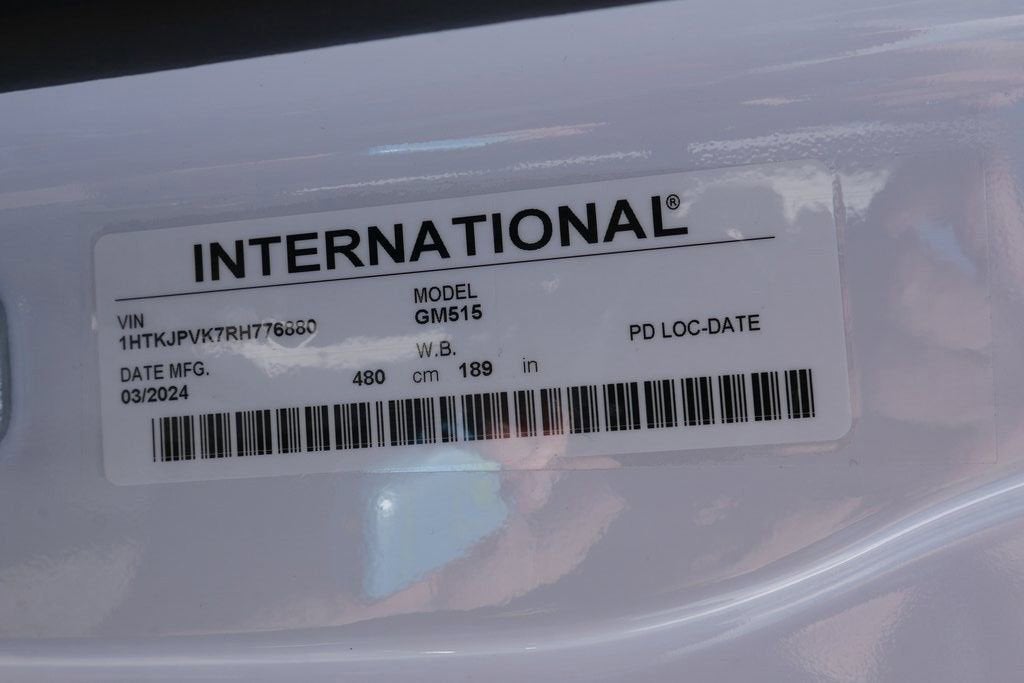 2024 Chevrolet Silverado 5500 HD Work Truck