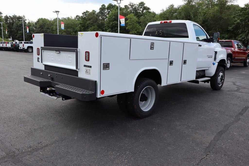 2024 Chevrolet Silverado 5500 HD Work Truck