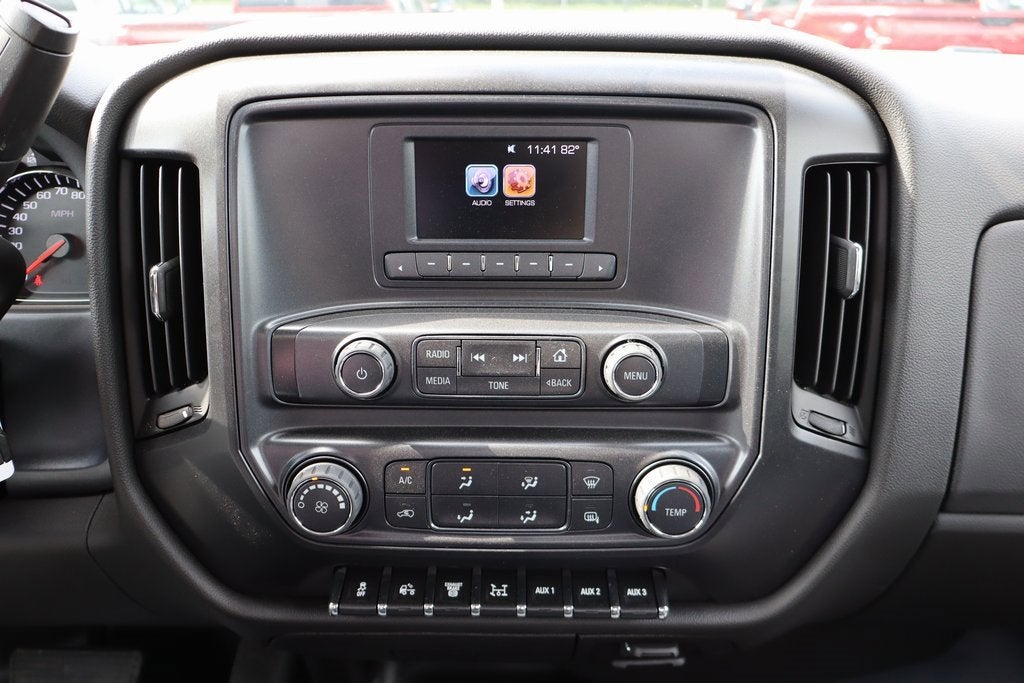 2024 Chevrolet Silverado 5500 HD Work Truck