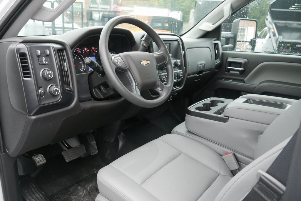 2024 Chevrolet Silverado 5500 HD Work Truck