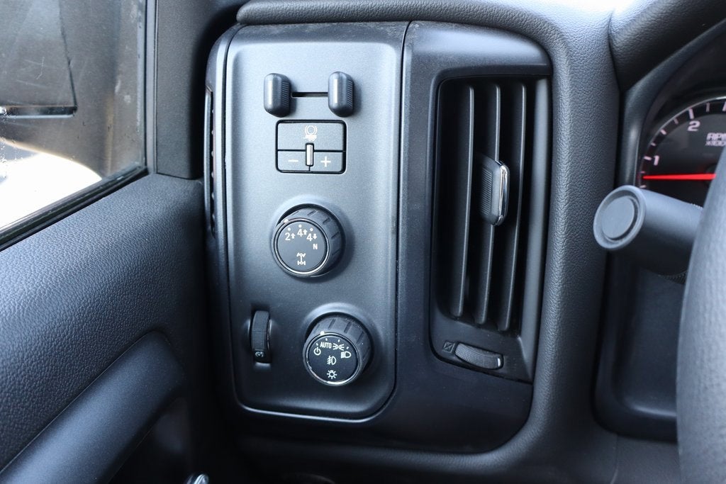 2024 Chevrolet Silverado 5500 HD Work Truck