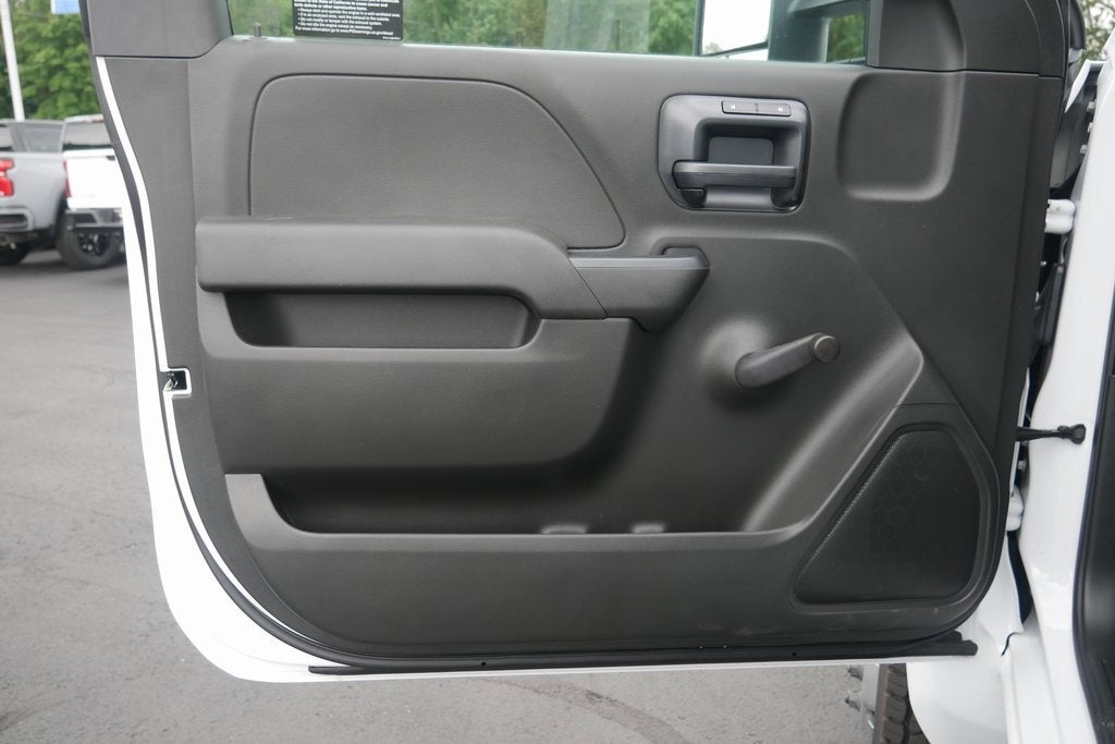 2024 Chevrolet Silverado 6500 HD Work Truck