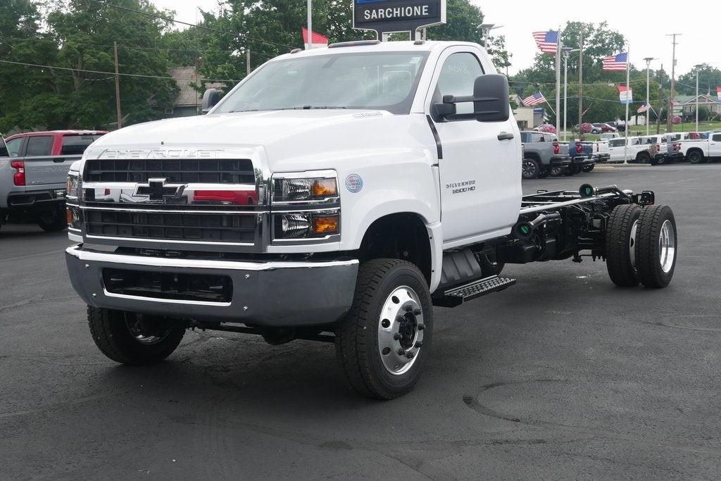 2024 Chevrolet Silverado 6500 HD Work Truck