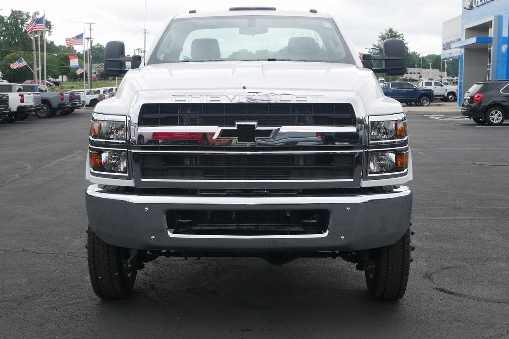 2024 Chevrolet Silverado 6500 HD Work Truck