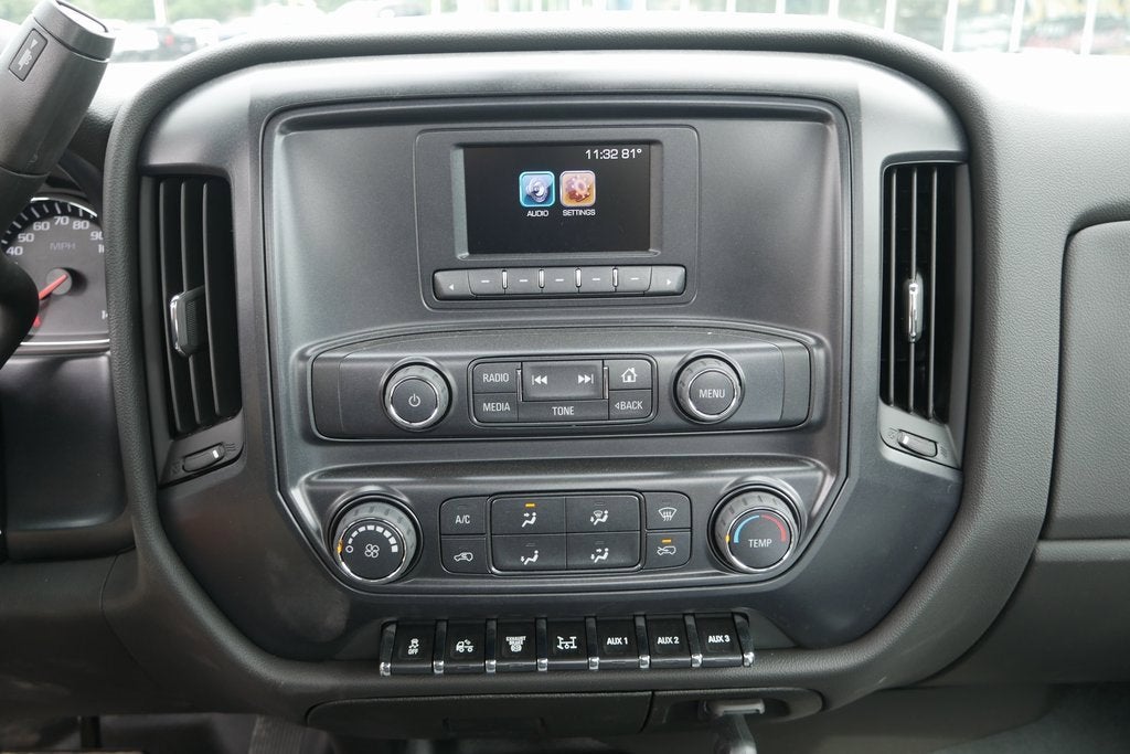 2024 Chevrolet Silverado 6500 HD Work Truck