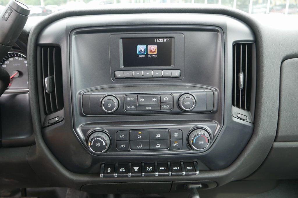 2024 Chevrolet Silverado 6500 HD Work Truck