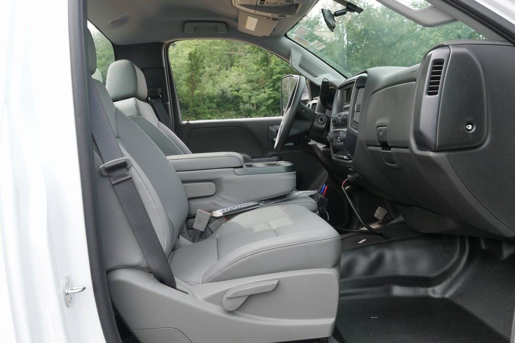 2024 Chevrolet Silverado 6500 HD Work Truck