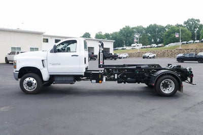 2024 Chevrolet Silverado 6500 HD Work Truck