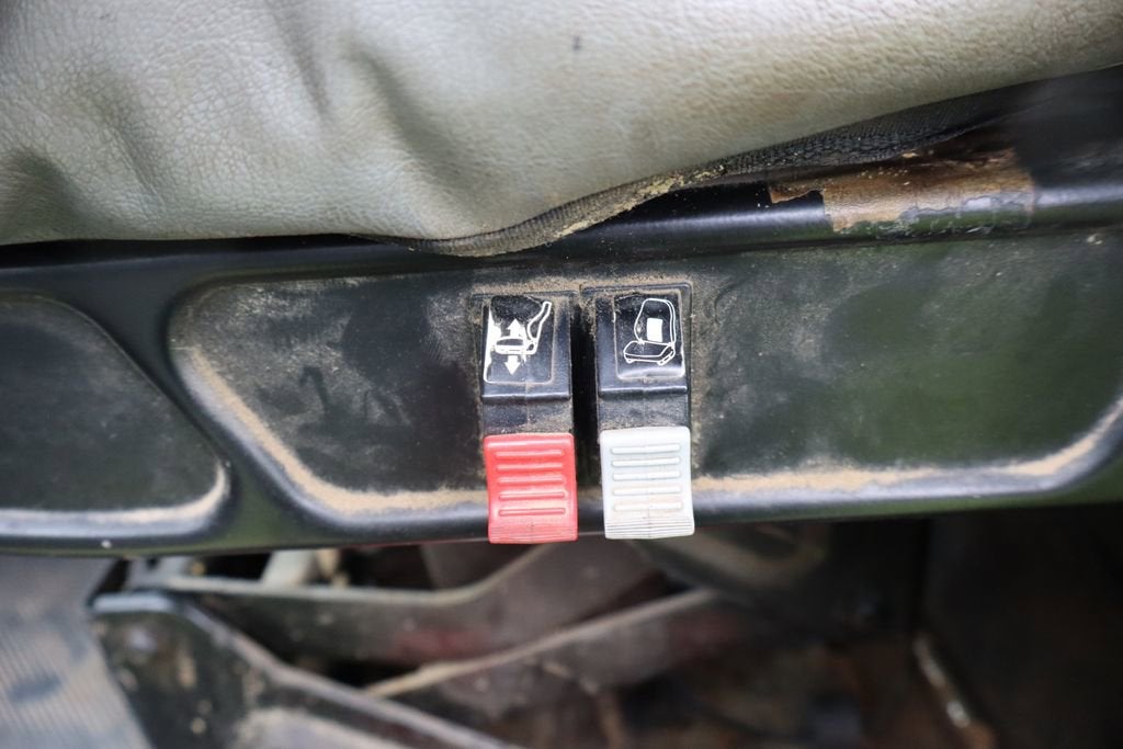 2006 INTERNATIO 4400 SBA Base