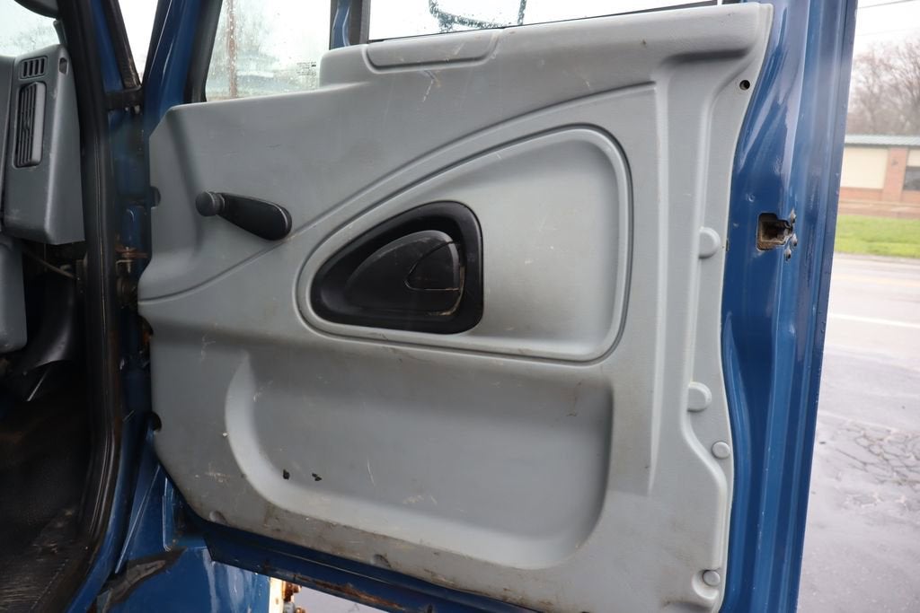 2006 INTERNATIO 4400 SBA Base