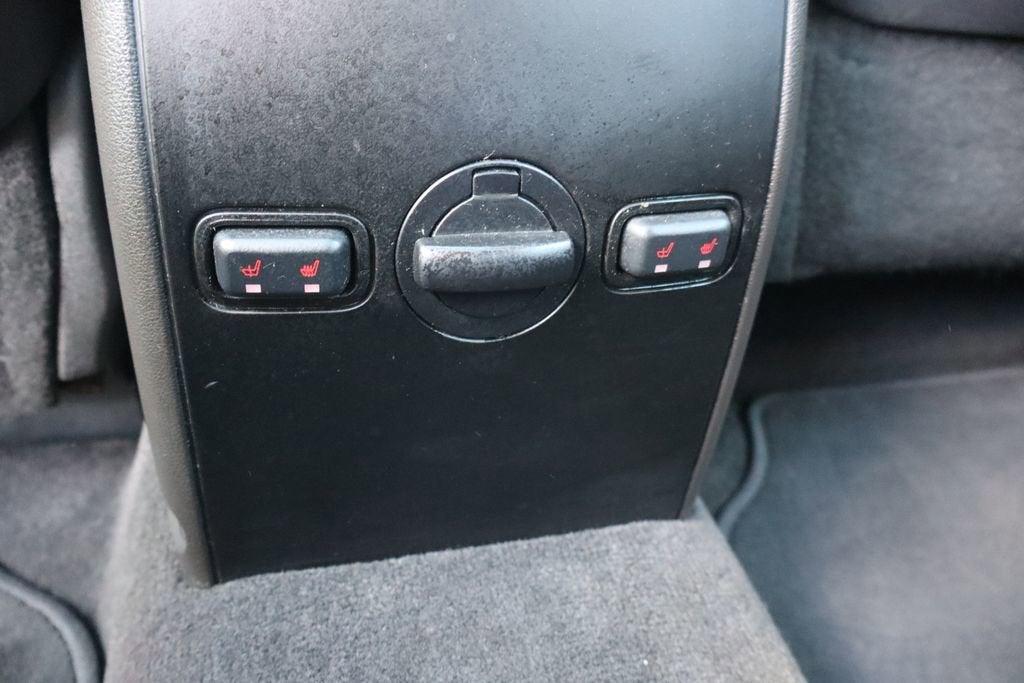 2012 Lincoln MKS Base