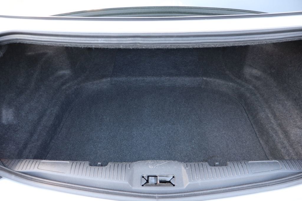 2012 Lincoln MKS Base